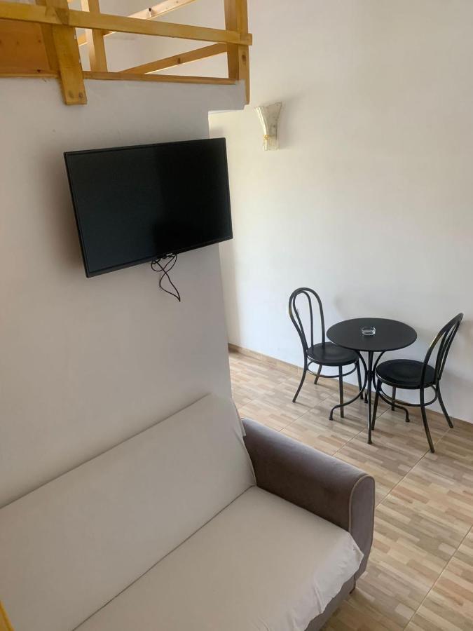 Aparthotel Vila Mario à Ksamil Extérieur photo