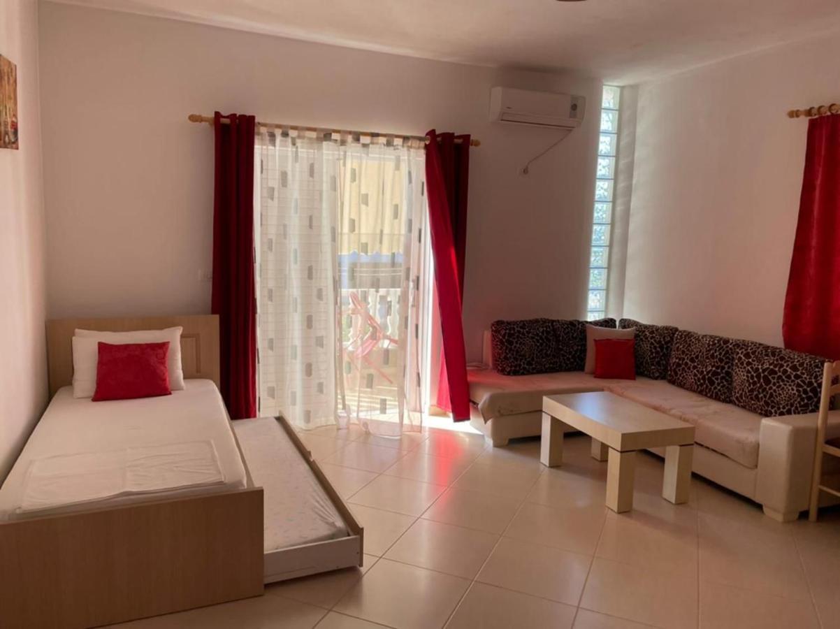 Aparthotel Vila Mario à Ksamil Extérieur photo