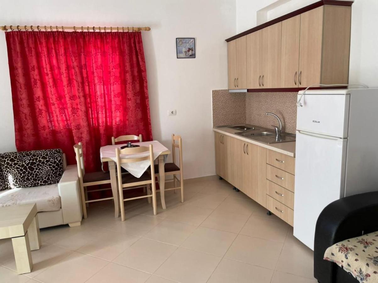 Aparthotel Vila Mario à Ksamil Extérieur photo