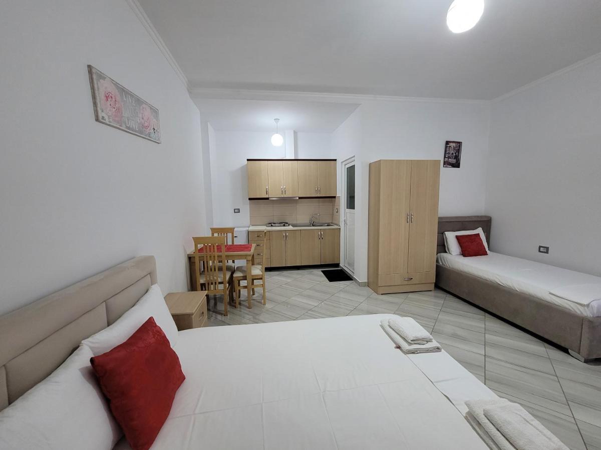 Aparthotel Vila Mario à Ksamil Extérieur photo