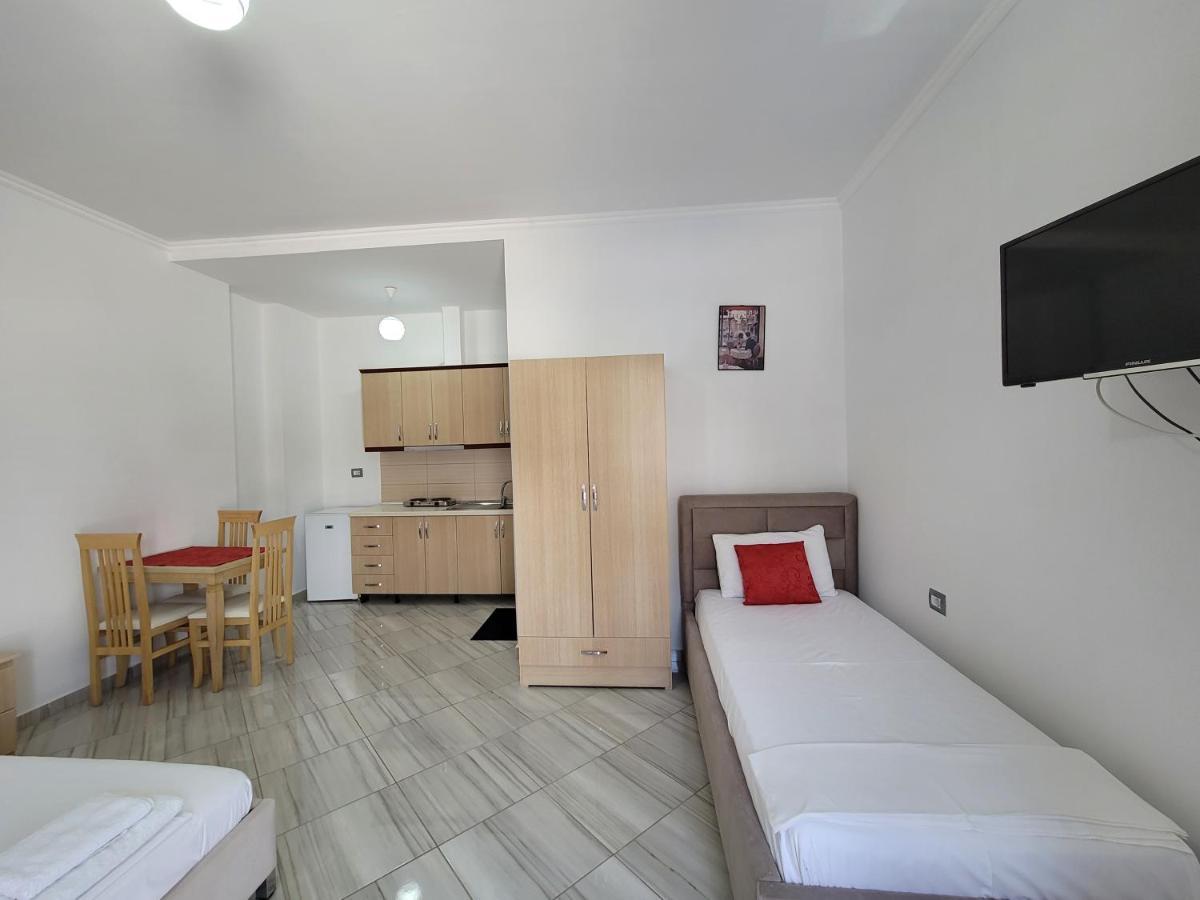 Aparthotel Vila Mario à Ksamil Extérieur photo