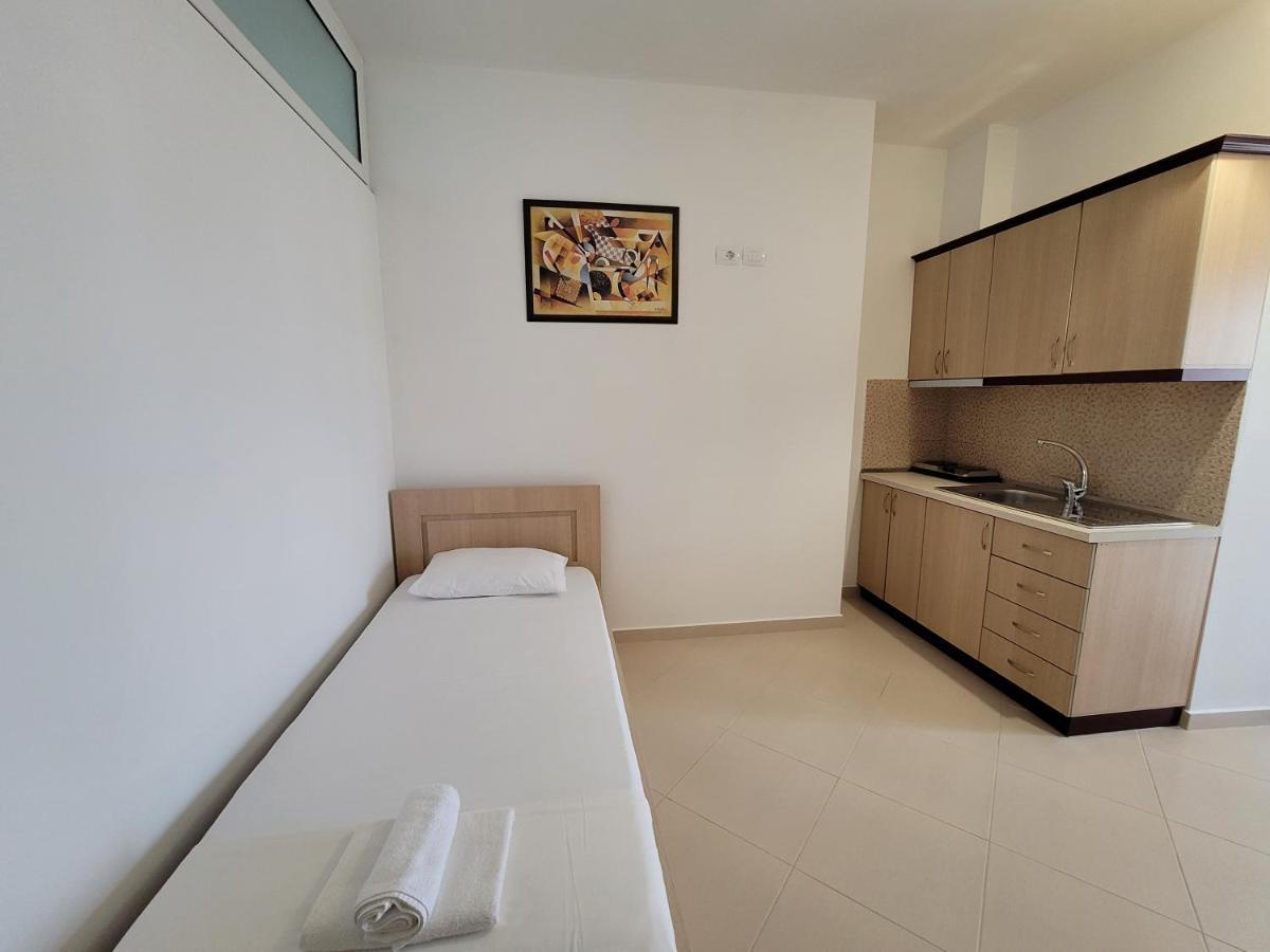 Aparthotel Vila Mario à Ksamil Extérieur photo