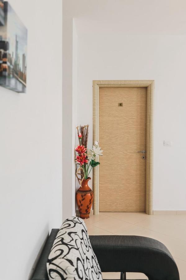 Aparthotel Vila Mario à Ksamil Extérieur photo